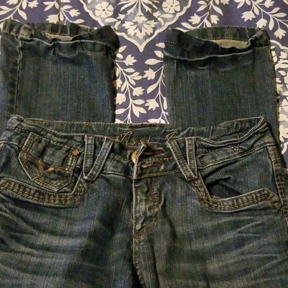 Comfy jeans ALL ON SALE RIGHT NOW!!!!!